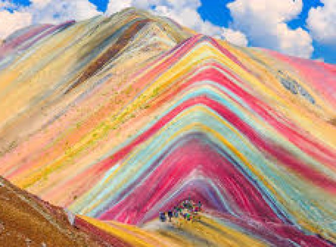 Tour a la Montaña de Colores (Vinicunca)